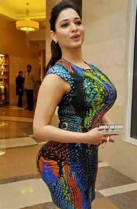aunty big mulai|அத்தையின் முலை ஸ்பரிசமும் .. kulial roomla .